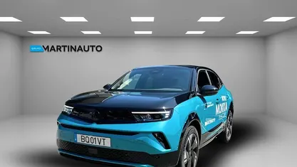 Azul Usado 2025 Opel Mokka-e SUV | € 31.500 (Preço justo)