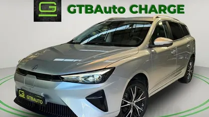 Cinza Usado 2022 MG MG5 EV Luxury Carrinha | € 22.499 (Preço justo)