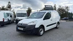 Branco Usado 2017 Citroën Berlingo Monovolume | € 10.500 (Preço justo)