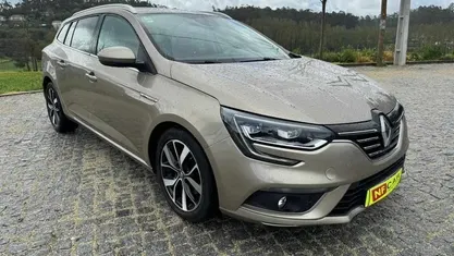 Outro Usado 2017 Renault Mégane IV Bose Edition Citadino | € 15.900 (Preço justo)