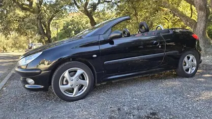 Preto Usado 2001 Peugeot 206 Cabrios | € 3.650 (Preço justo)