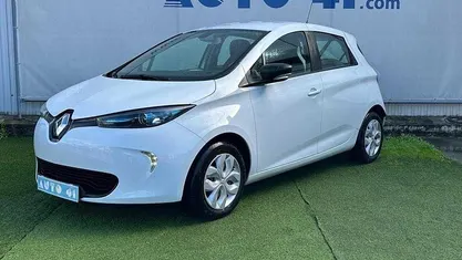 Branco Usado 2018 Renault Zoe Life Citadino | € 12.150 (Preço justo)