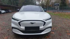 Branco Usado 2024 Ford Mustang Mach-E SUV | € 38.900 (Preço justo)
