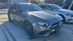 Cinzento Usado 2022 Mercedes A200 AMG line Citadino | € 31.900 (Preço justo)