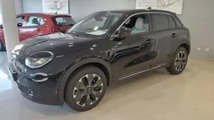 Azul Usado 2025 Fiat 600 La Prima SUV | € 25.980 (Preço justo)