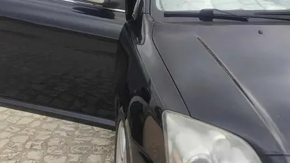 Usado Toyota Avensis 150 HP (110 kW) 2007 Preto Carrinha