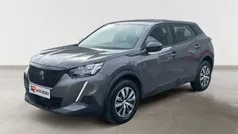 Cinzento Usado 2023 Peugeot 2008 Active SUV | € 17.990 (Bom preço)