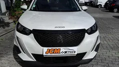 Branco Usado 2020 Peugeot 2008 Active SUV | € 16.500 (Preço justo)