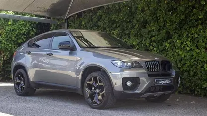 Cinzento Usado 2011 BMW X6 SUV | € 27.900 (Preço justo)