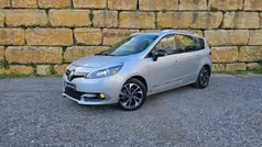 Cinzento Usado 2015 Renault Grand Scénic III Monovolume | € 11.500 (Preço justo)