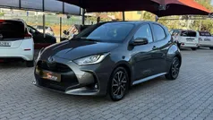 Cinza Usado 2020 Toyota Yaris Hybrid | € 18.950 (Bom preço)