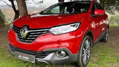Vermelho Usado 2016 Renault Kadjar SUV | € 14.990 (Preço justo)