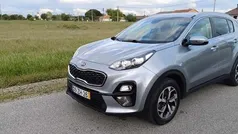 Cinzento Usado 2019 Kia Sportage SUV | € 18.400 (Preço justo)