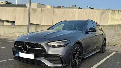 Usado Mercedes C300 313 HP (230 kW) 2023 Carrinha