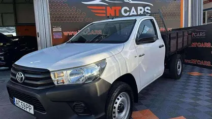 Usado Toyota HiLux 150 HP (110 kW) 2020 Branco Pickup