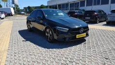 Preto Usado 2023 Mercedes A200 Progressive Sedan | € 33.290 (Preço justo)