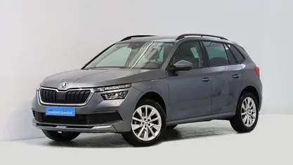 Cinzento Usado 2023 Skoda Kamiq SUV | € 17.900 (Preço justo)