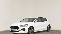 Branco Usado 2023 Ford Focus ST-Line X Carrinha | € 22.690 (Preço justo)