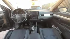 Cinzento Usado 2014 Mitsubishi Outlander SUV | € 13.500 (Preço justo)