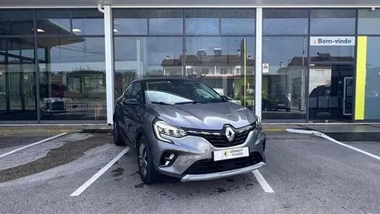 Usado Renault Captur 160 HP (117 kW) 2021 SUV