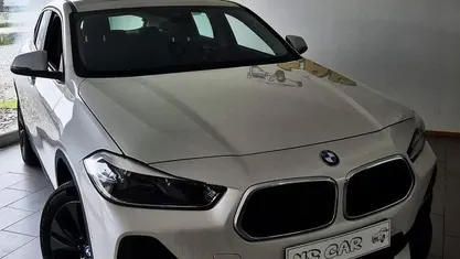 Usado BMW X2 Advantage 116 HP (85 kW) 2021 Branco SUV