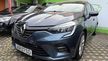 Usado Renault Clio V 91 HP (66 kW) 2023 Cinzento