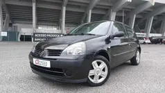 Preto Usado 2004 Renault Clio II Citadino | € 2.990 (Preço justo)
