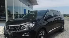Preto Usado 2021 Peugeot 5008 Allure Monovolume | € 24.900 (Preço justo)