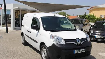 Usado Renault Kangoo 80 HP (58 kW) 2020 Branco Monovolume