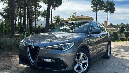 Usado Alfa Romeo Stelvio Super 180 HP (132 kW) 2019 Cinza SUV