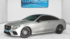 Cinza Usado 2017 Mercedes E220 AMG line Coupé | € 31.900 (Preço justo)