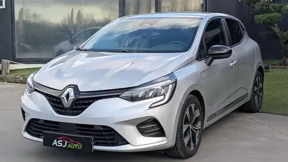 Cinza Usado 2023 Renault Clio V | € 13.500 (Preço justo)