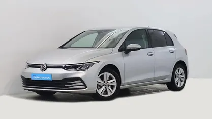 Cinzento Usado 2023 VW Golf VIII | € 22.450 (Preço justo)