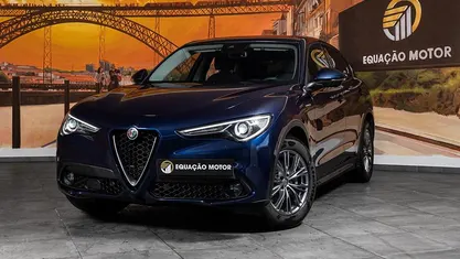 Usado Alfa Romeo Stelvio Super 190 HP (139 kW) 2021 Azul SUV