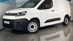 Branco Usado 2020 Citroën Berlingo Monovolume | € 14.500 (Preço justo)