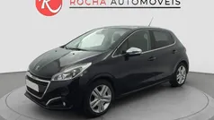 Usado 2019 Peugeot 208 Allure Citadino | € 9.990 (Preço justo)