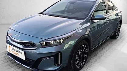 Cinzento Usado 2024 Kia XCeed SUV | € 20.690 (Bom preço)