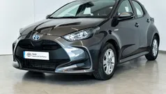 Cinza Usado 2021 Toyota Yaris Hybrid Comfort | € 23.250 (Preço justo)
