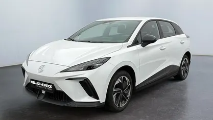 Usado MG MG4 EV 125 kW (170 HP) 2024 Citadino