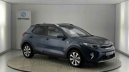Usado 2025 Kia Stonic SUV | € 17.990 (Preço justo)
