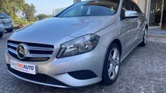 Cinza Usado 2014 Mercedes A180 Urban | € 13.990 (Preço justo)