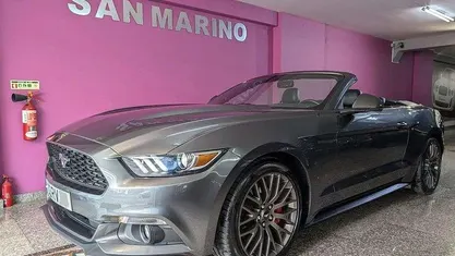 Usado Ford Mustang 317 HP (233 kW) 2016 Cinzento Cabrios