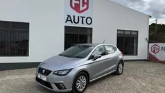 Cinza Usado 2023 Seat Ibiza Style | € 14.950 (Preço justo)