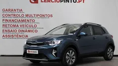 Azul Usado 2024 Kia Stonic SUV | € 19.750 (Preço justo)