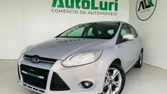 Cinzento Usado 2014 Ford Focus | € 8.950 (Bom preço)