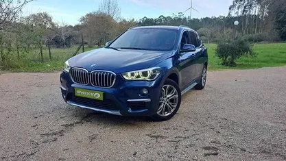 Azul Usado 2017 BMW X1 SUV | € 22.950 (Bom preço)