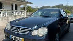 Azul Usado 2003 Mercedes C220 Coupé | € 6.400 (Preço justo)