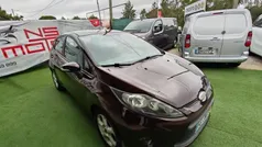 Vermelho Usado 2010 Ford Fiesta Trend Citadino | € 7.490 (Preço elevado)