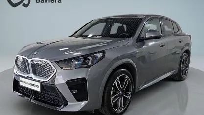 Cinzento Usado 2025 BMW iX SUV | € 47.000 (Preço justo)