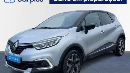Usado 2017 Renault Captur Zen SUV | € 13.900 (Preço justo)